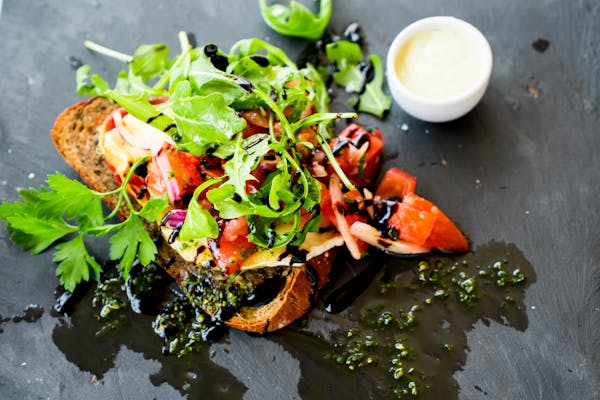 زيت زيتون بكر ممتاز